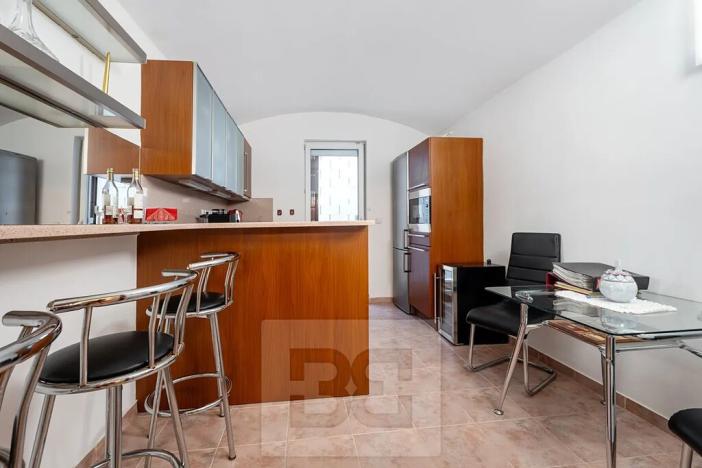 Prodej kanceláře, Praha - Vinohrady, Na Kozačce, 95 m2
