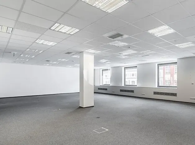 Pronájem kanceláře, Praha - Karlín, Thámova, 280 m2
