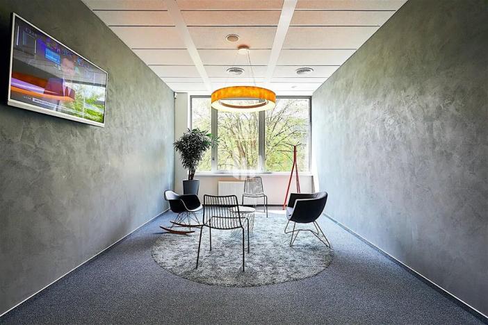 Pronájem kanceláře, Praha - Jinonice, Radlická, 2540 m2