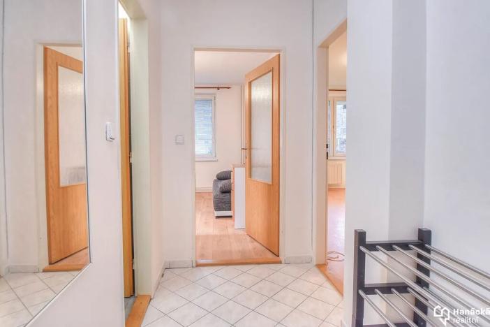 Pronájem bytu 2+kk, Olomouc, Rumunská, 44 m2