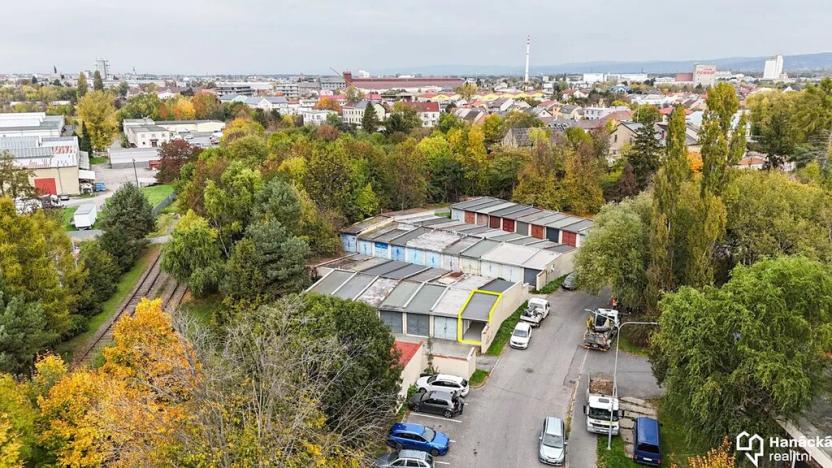 Pronájem garáže, Olomouc, U cukrovaru, 15 m2