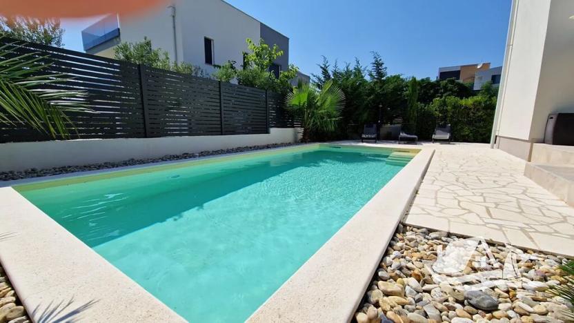 Prodej vily, Privlaka, Chorvatsko, 260 m2
