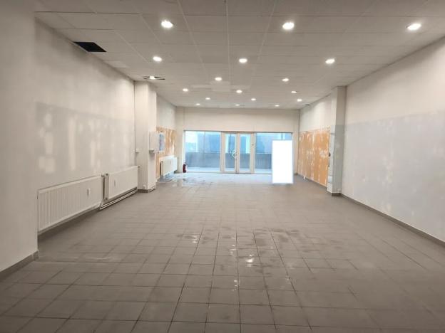 Pronájem obchodního prostoru, Praha - Krč, 109 m2