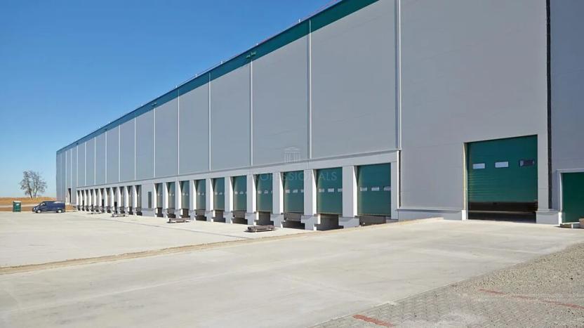 Pronájem skladu, Jeneč, Průmyslová, 2638 m2