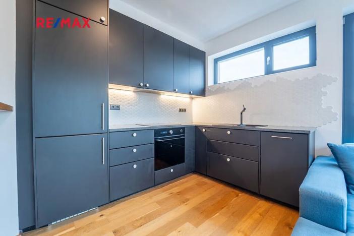 Pronájem bytu 3+kk, Praha - Hlubočepy, Pražského, 67 m2