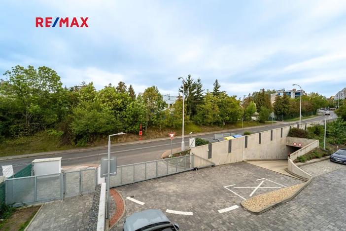 Pronájem bytu 3+kk, Praha - Hlubočepy, Pražského, 67 m2