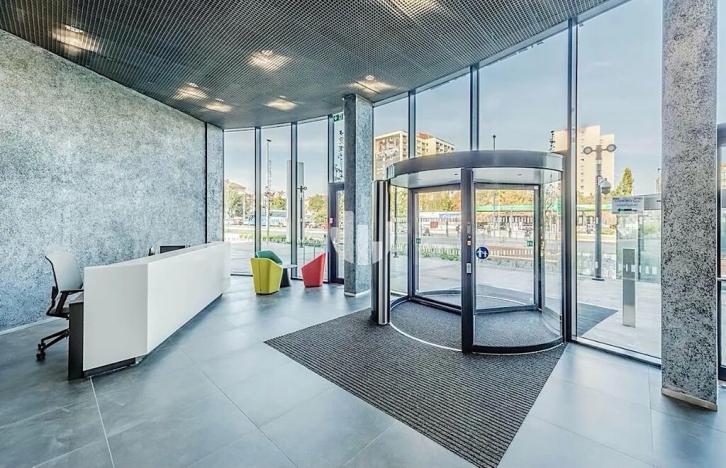 Pronájem kanceláře, Praha - Vokovice, Evropská, 235 m2