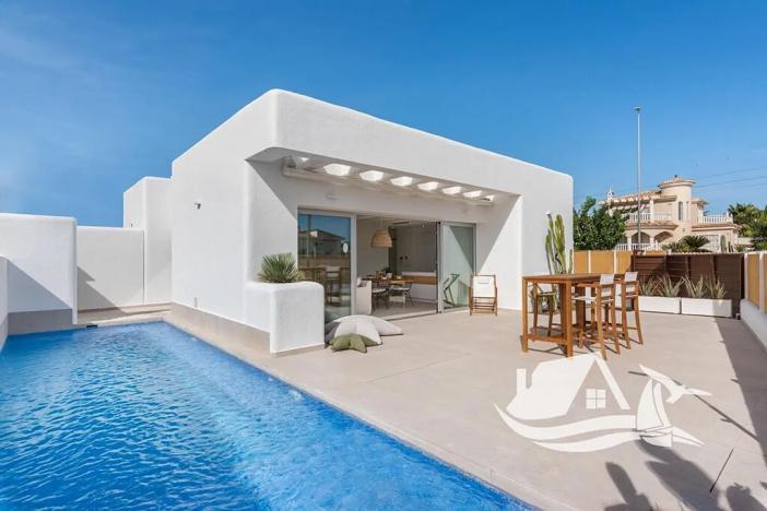 Prodej vily, Los Alcázares, Španělsko, 100 m2