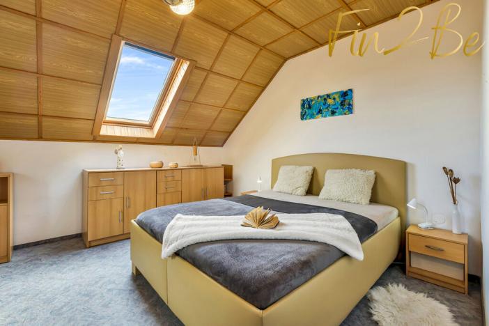 Prodej rodinného domu, Vrhaveč - Neznašovy, 253 m2