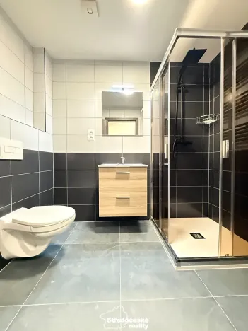 Pronájem bytu 1+kk, Uhlířské Janovice, Hrnčířská, 35 m2