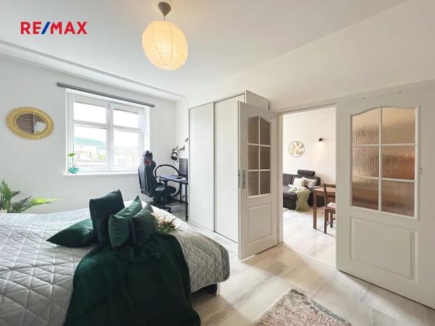 Pronájem bytu 2+kk, Praha - Michle, Nuselská, 49 m2