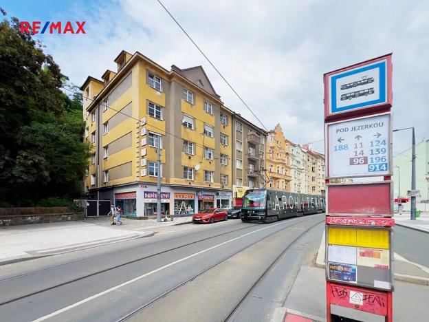 Pronájem bytu 2+kk, Praha - Michle, Nuselská, 49 m2