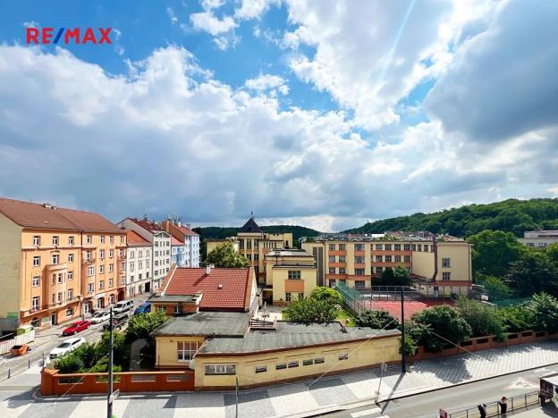 Pronájem bytu 2+kk, Praha - Michle, Nuselská, 49 m2