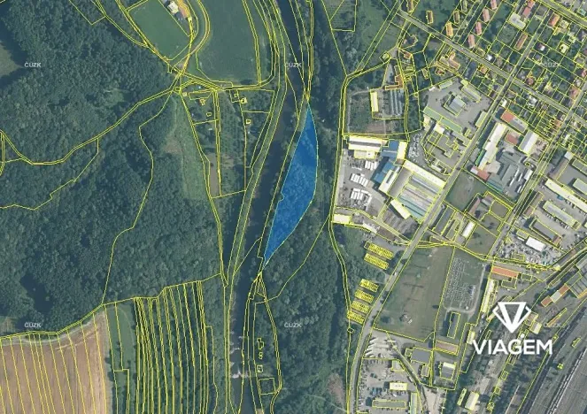 Prodej podílu pozemku pro bydlení, Poličná, 7450 m2