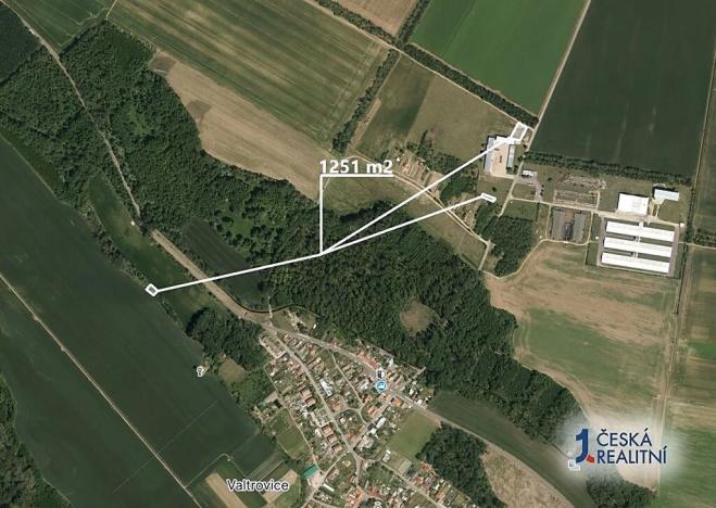 Prodej podílu pole, Valtrovice, 688 m2