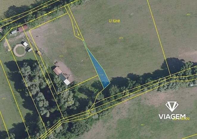 Prodej pole, Kropáčova Vrutice, 451 m2