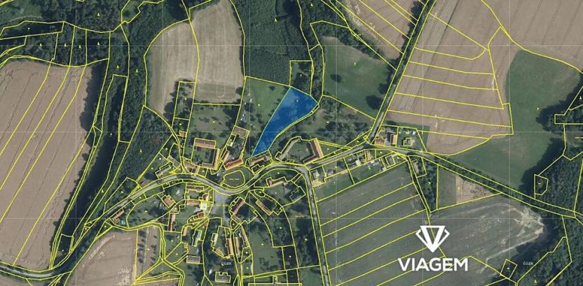 Prodej podílu zahrady, Golčův Jeníkov, 2112 m2