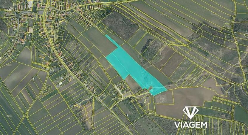 Prodej podílu pole, Jeviněves, 781 m2