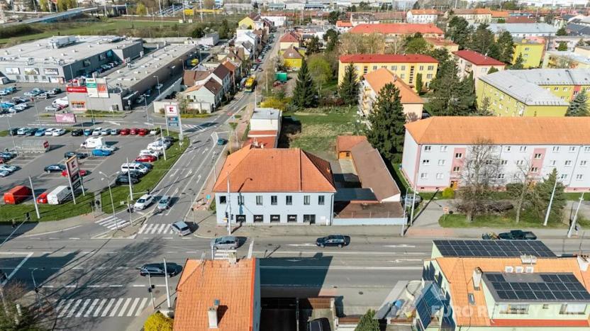 Pronájem restaurace, Otrokovice, Dr. E. Beneše, 237 m2