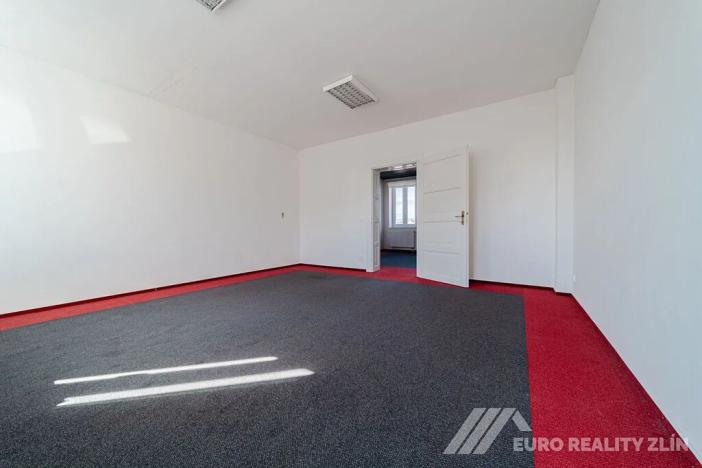 Pronájem kanceláře, Otrokovice, Dr. E. Beneše, 131 m2