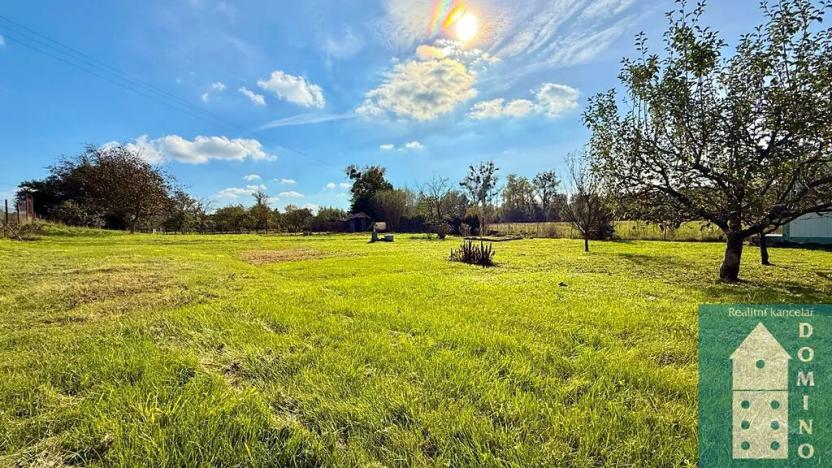 Prodej zahrady, Chropyně, 758 m2