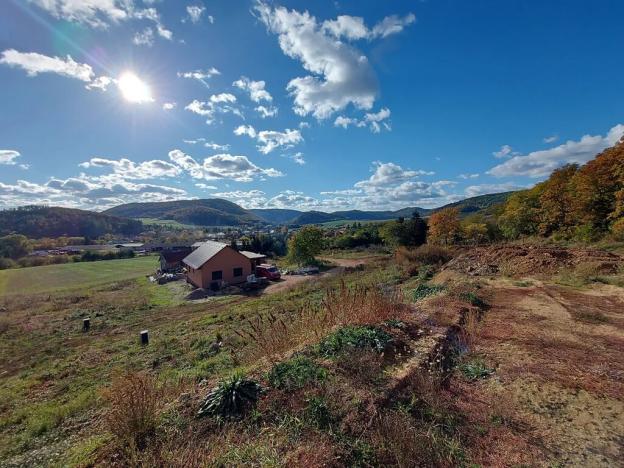 Prodej pozemku pro bydlení, Lomnička, 3600 m2