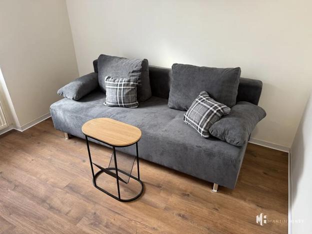 Pronájem bytu 1+kk, Praha - Dubeč, Starodubečská, 19 m2