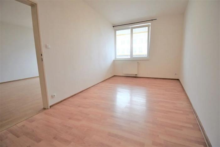 Pronájem bytu 2+kk, Praha - Vysočany, Poděbradská, 65 m2