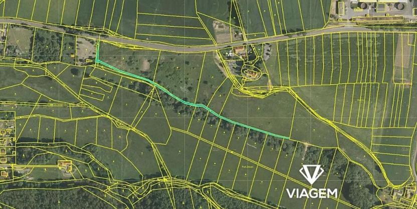 Prodej podílu pole, Hrádek, 668 m2