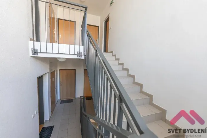 Pronájem bytu 3+kk, Praha - Dolní Měcholupy, V osikách, 74 m2