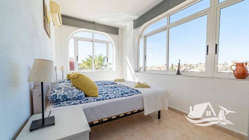 Prodej vily, San Miguel de Salinas, Španělsko, 198 m2