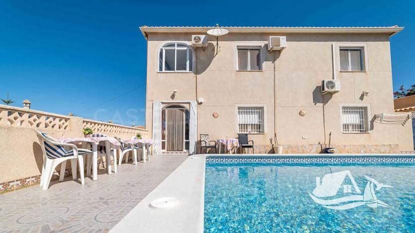 Prodej vily, San Miguel de Salinas, Španělsko, 198 m2