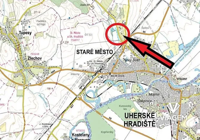 Prodej podílu pole, Staré Město, 1877 m2