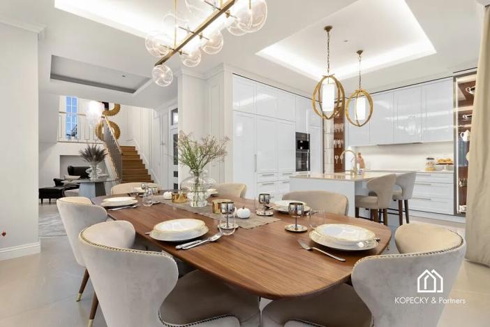 Prodej rodinného domu, Přezletice, Čakovická, 405 m2