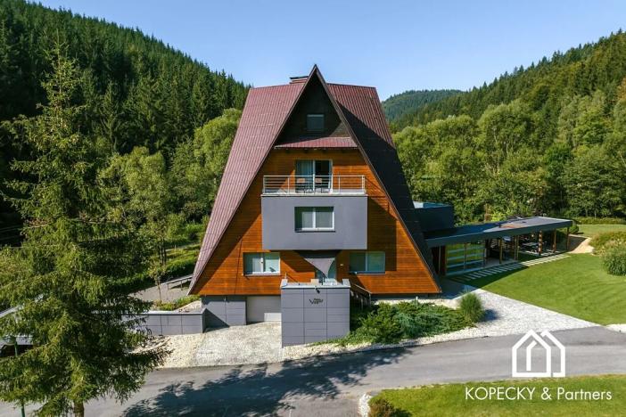 Prodej vily, Halenkov, 431 m2