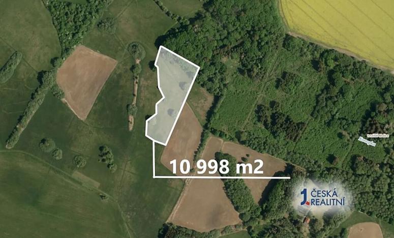 Prodej podílu pole, Klešice, 1145 m2