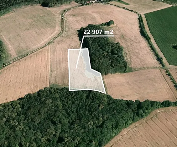 Prodej podílu pole, Kladníky, 3817 m2