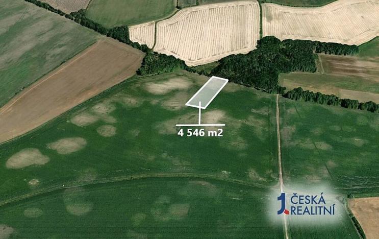 Prodej podílu pole, Sány, 757 m2