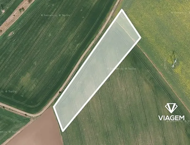 Prodej podílu pole, Veleň, 1530 m2