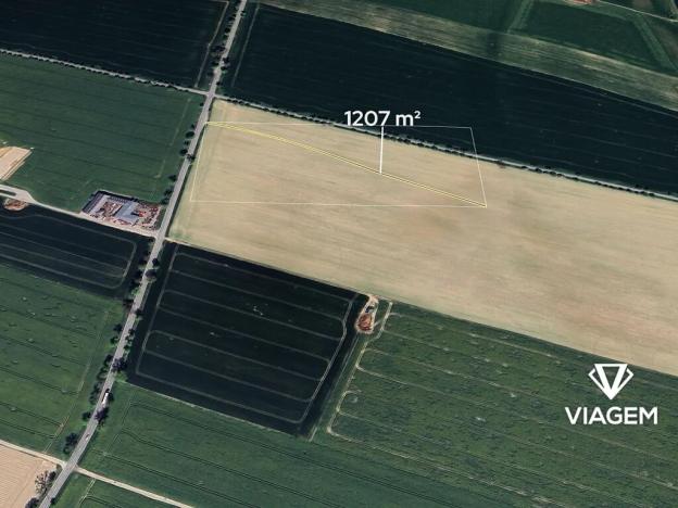 Prodej podílu pole, Sebranice, 301 m2