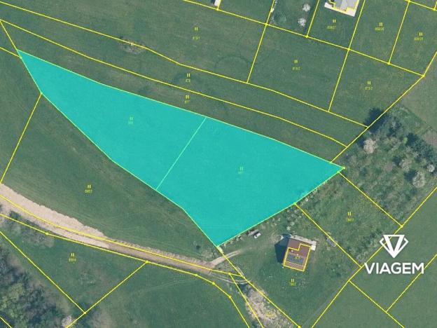 Prodej podílu pozemku pro bydlení, Nové Hrady, 1305 m2