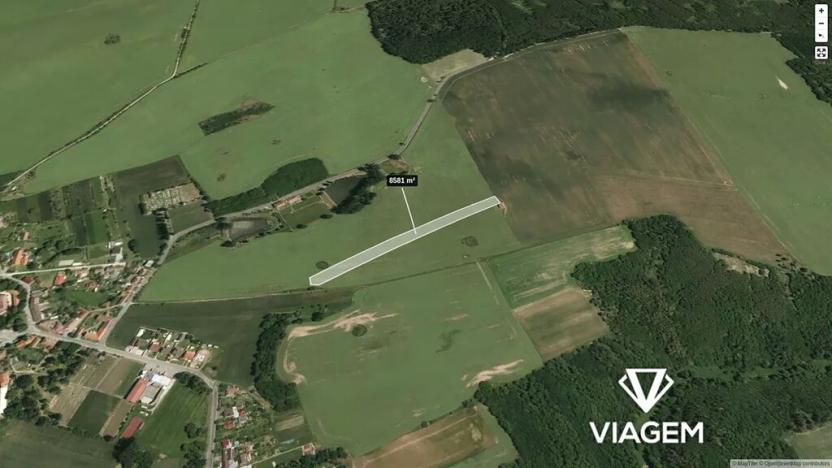 Prodej podílu pole, Hostim, 953 m2