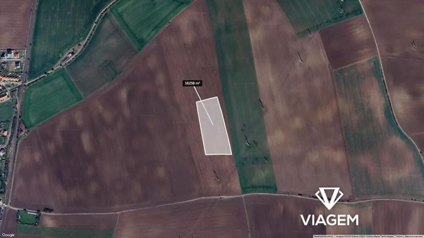 Prodej podílu pole, Veleň, 677 m2