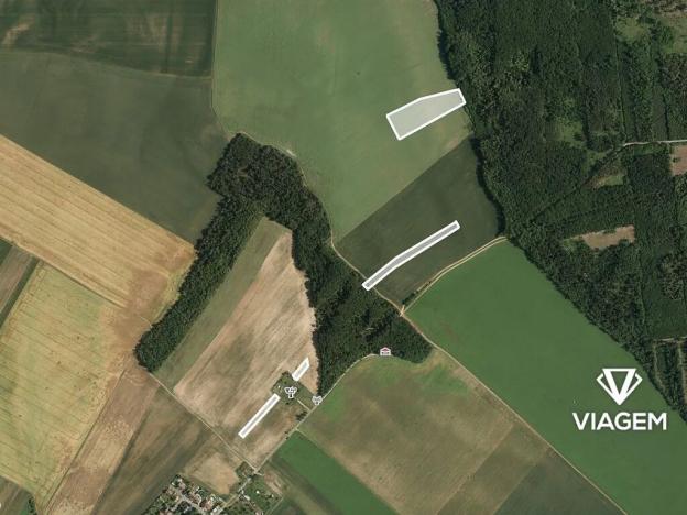 Prodej podílu pole, Kuchařovice, 2086 m2