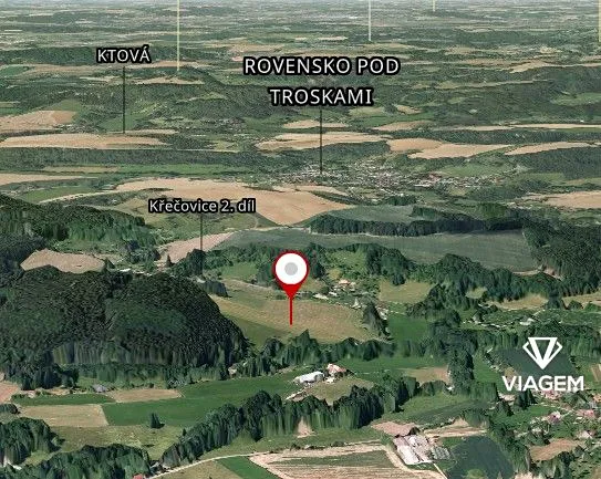 Prodej podílu pole, Rovensko pod Troskami, 7929 m2