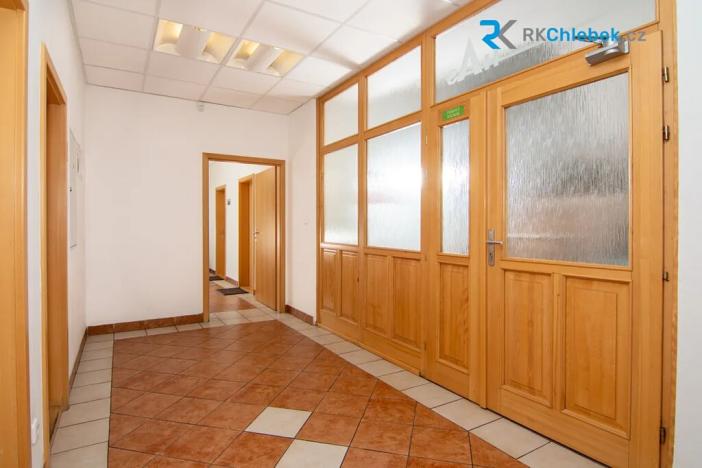 Pronájem kanceláře, Frýdek-Místek, Svazarmovská, 260 m2