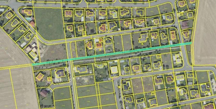 Prodej podílu pole, Jesenice, 61 m2