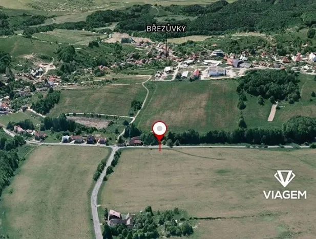 Prodej pole, Březůvky, 1370 m2