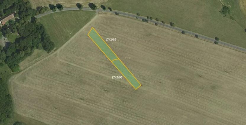 Prodej pole, Benešov, 9522 m2