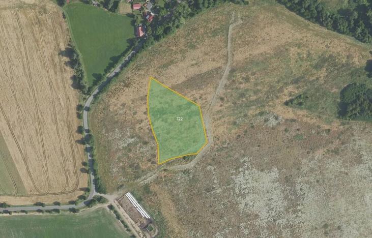 Prodej pole, Drahlín, 16173 m2